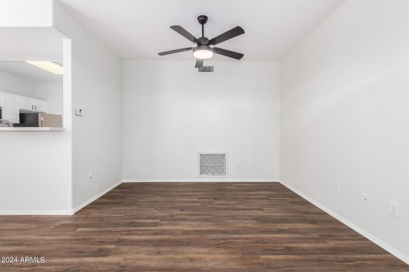 04 - Thunderbird 9550