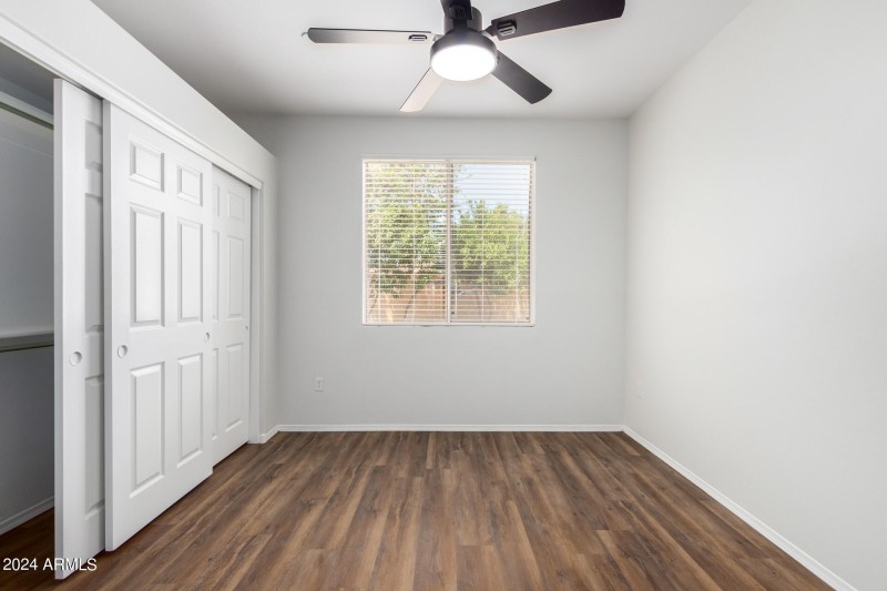 19 - Thunderbird 9550