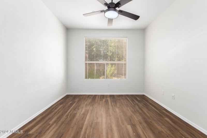 21 - Thunderbird 9550