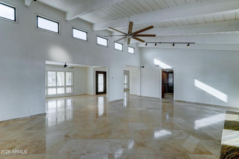 Light, bright, & airy great room