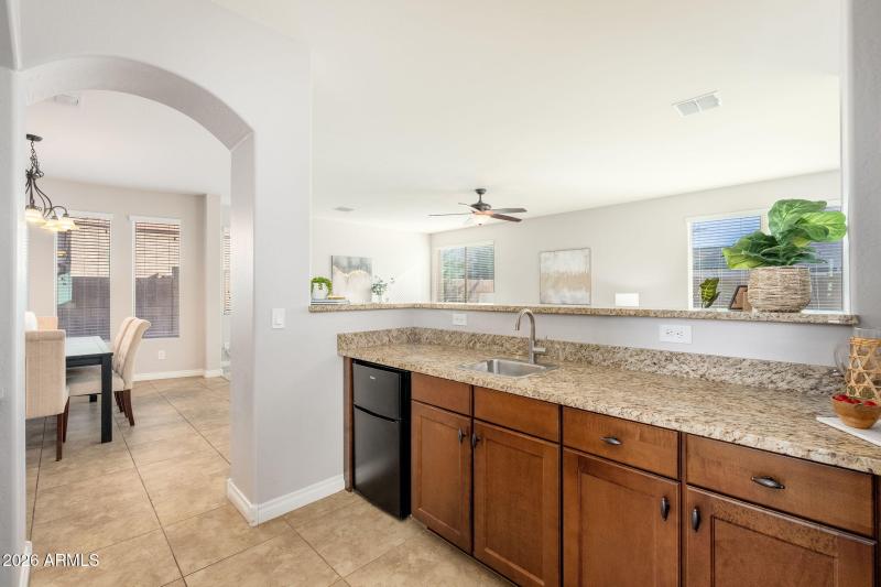 22235 E Via Del Verde - 10