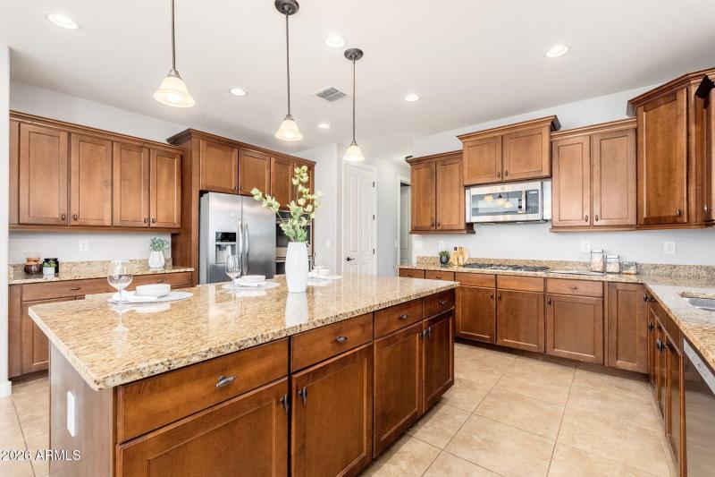 22235 E Via Del Verde - 20