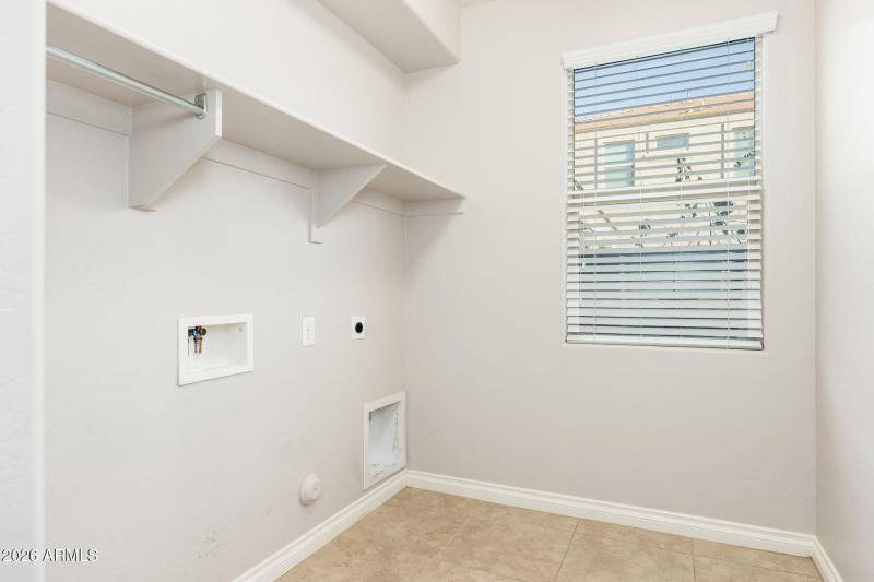 22235 E Via Del Verde - 43