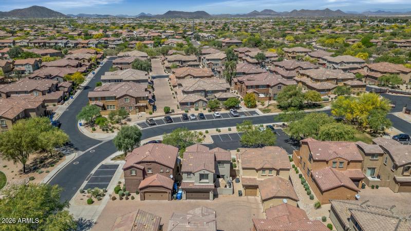 3932 E Melinda Dr-large-004-004-3932 E M