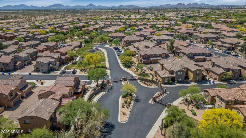 3932 E Melinda Dr-large-007-002-3932 E M