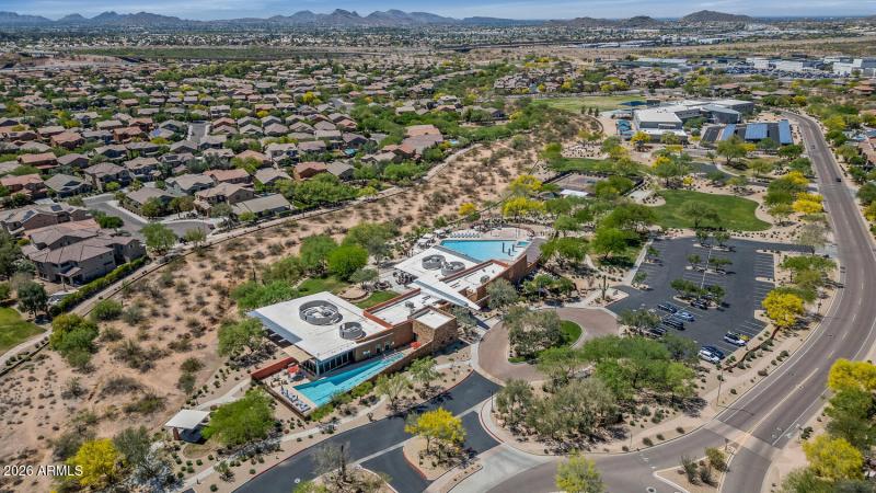 3932 E Melinda Dr-large-008-001-3932 E M