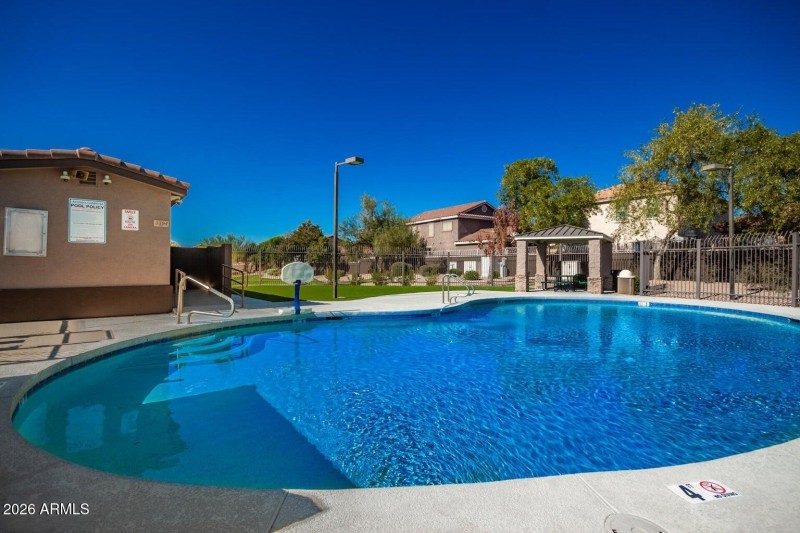 Arizona Goldfield Community Pool