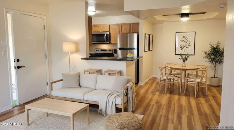 Kitchen, Lvg Rm-staged