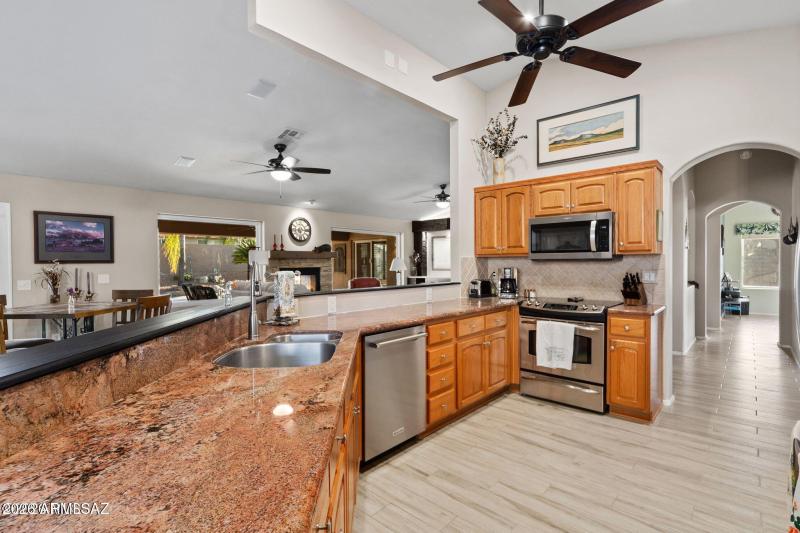 65871 E Desert Sands Drive