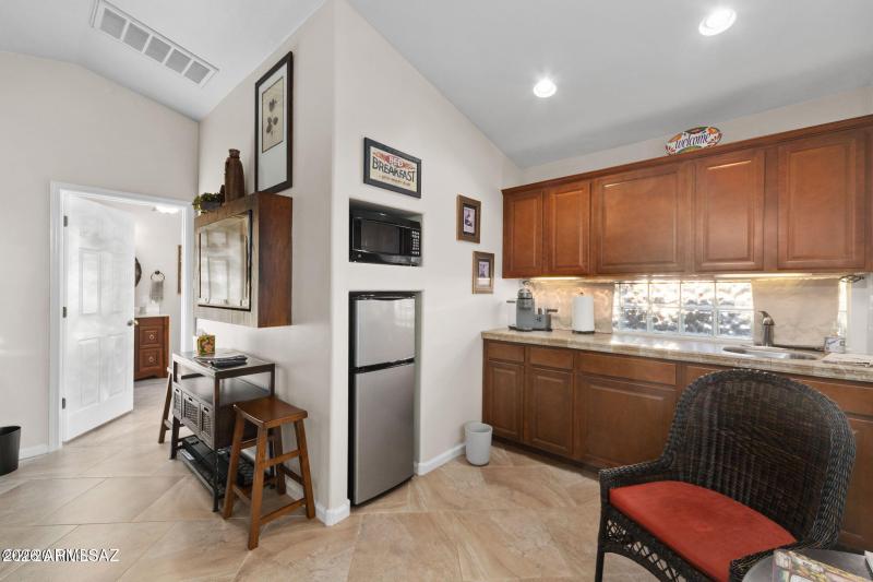 65871 E Desert Sands Drive