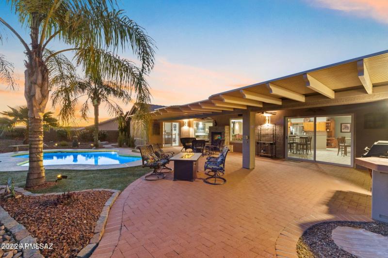 65871 E Desert Sands Drive