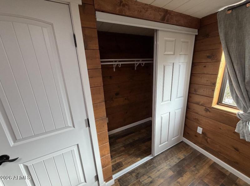 Guest Bedroom Closet