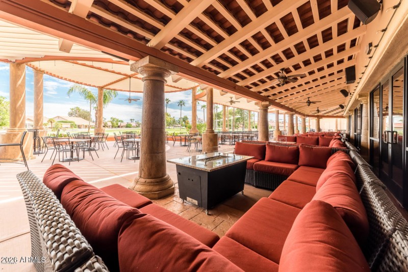 20181030000636077363000000-o