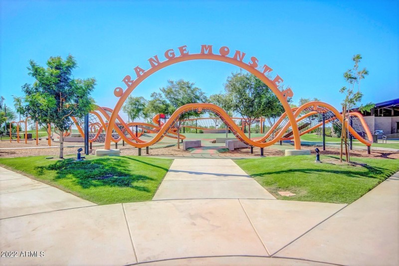 Eastmark orange monstor