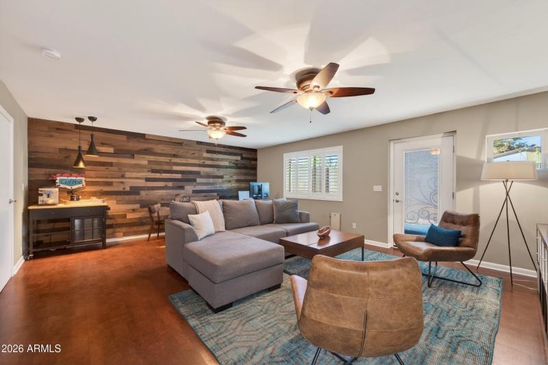 Bonus Room with Storage
