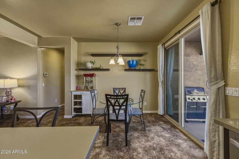 13-web-or-mls-21368 N Cecil Ct-13