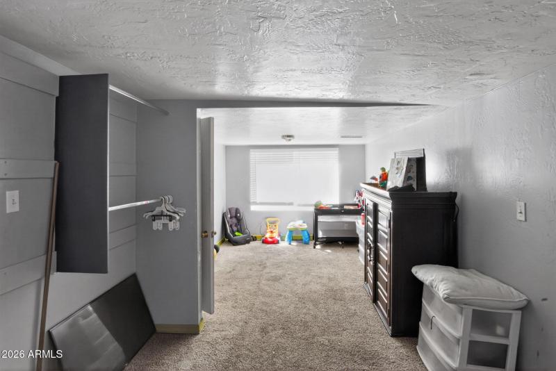 15_9840_Eighth_St_Mayer_AZ_86333_USA-Bed