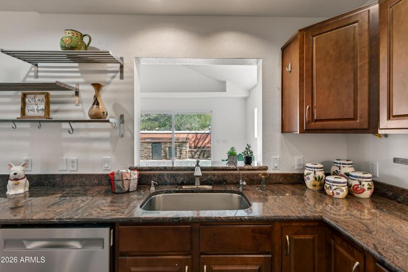 4310 Cayuga Ln Rimrock AZ-25