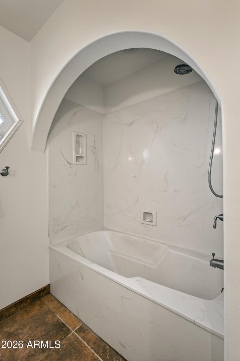 4310 Cayuga Ln Rimrock AZ-40