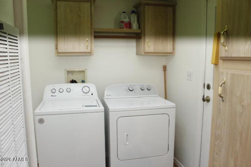 Laundry Room w/Access to Outside