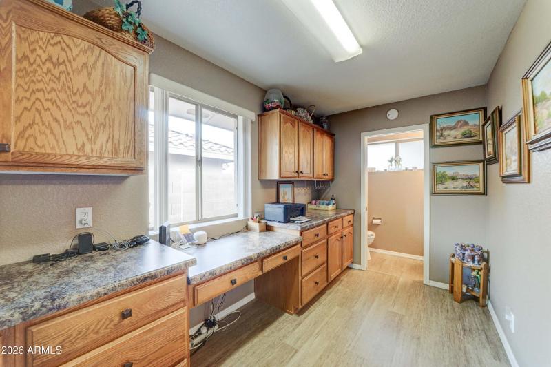 11022 E Natal Ave-25