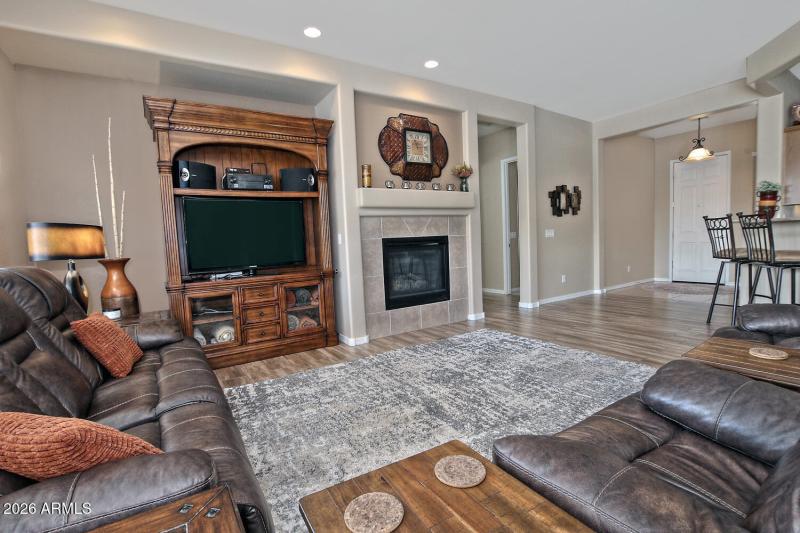 3993 N Monument Dr Florence AZ-large-012