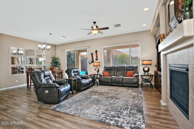 3993 N Monument Dr Florence AZ-large-014