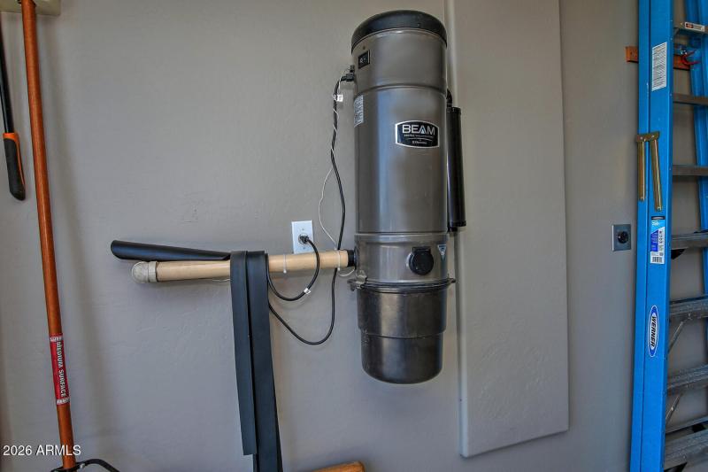 3993 N Monument Dr Florence AZ-large-049