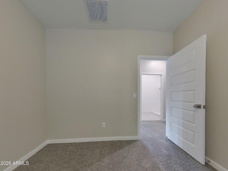 9_pc_lhLtoXRS5v_LVxdtS2yrY_layout_0