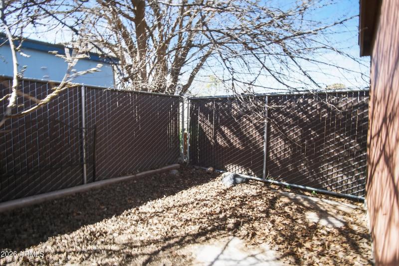 1772923117409-DSC02012