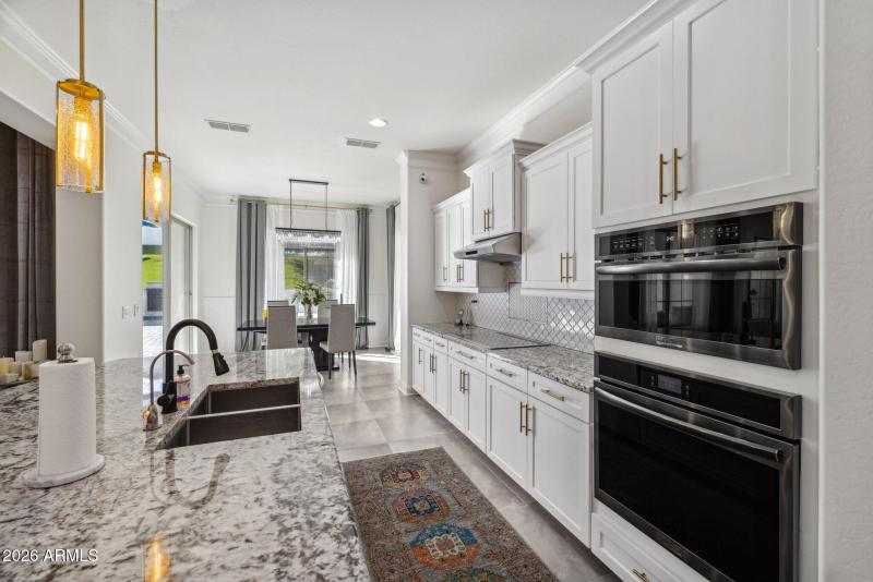 20-web-or-mls-4446-n-golf-dr