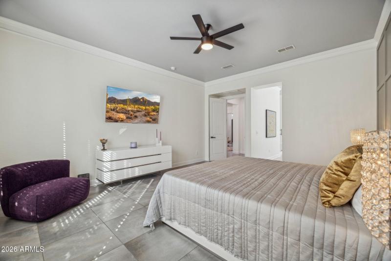 30-web-or-mls-4446-n-golf-dr