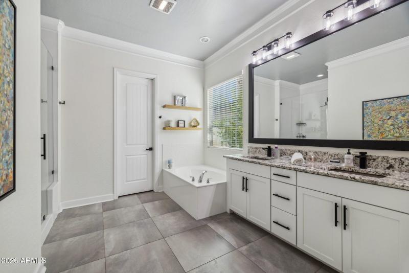 32-web-or-mls-4446-n-golf-dr