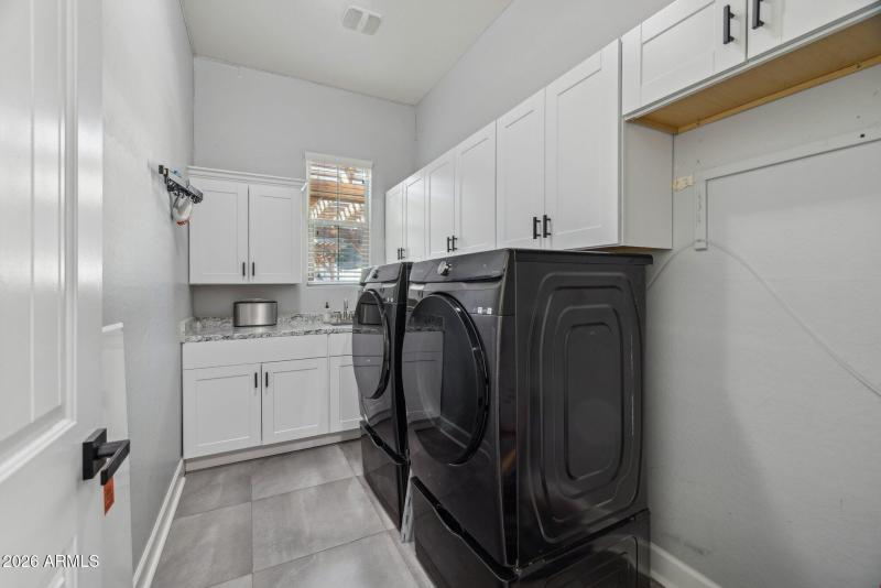 70-web-or-mls-4446-n-golf-dr