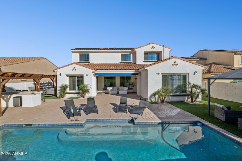 84-web-or-mls-4446-n-golf-dr