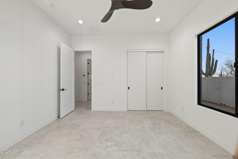 Model Pool House (09) Bedroom 1