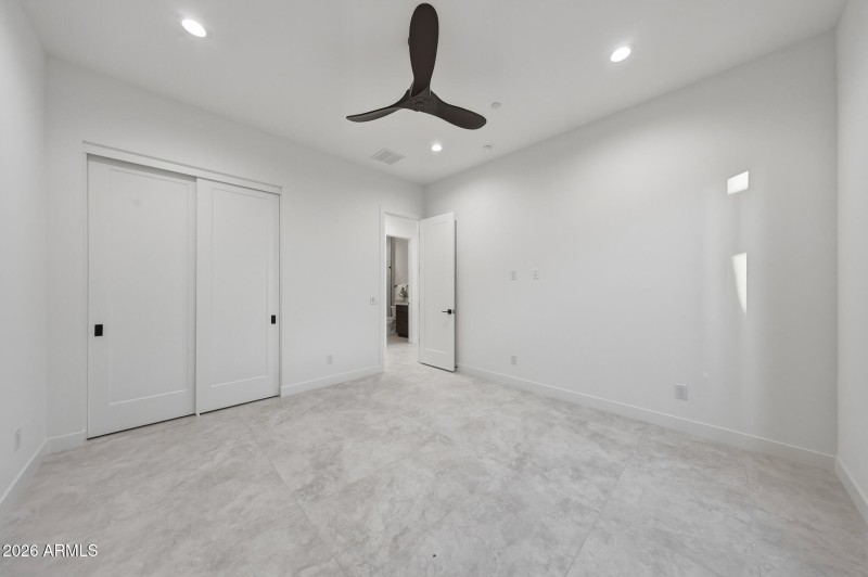 Model Pool House (11) Bedroom 2