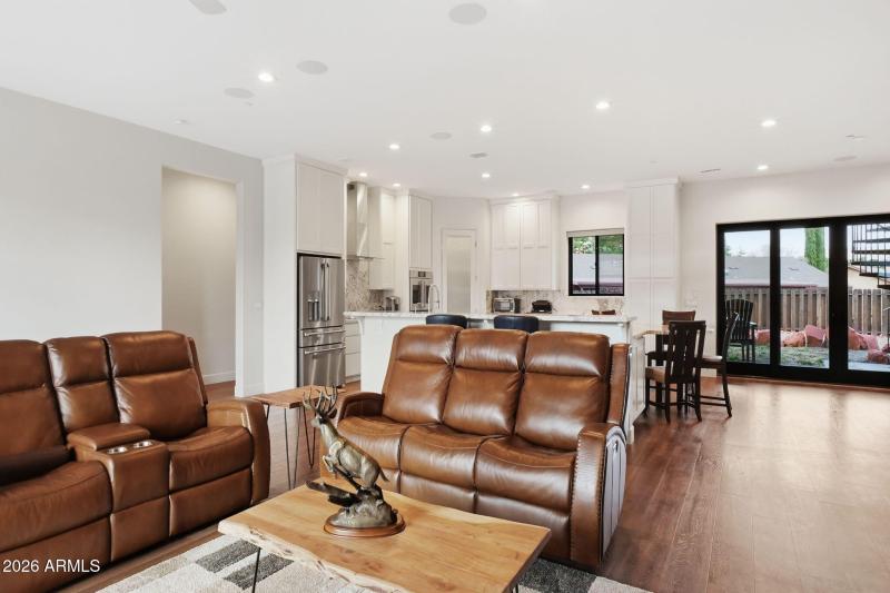 Living / Kitchen Greatroom