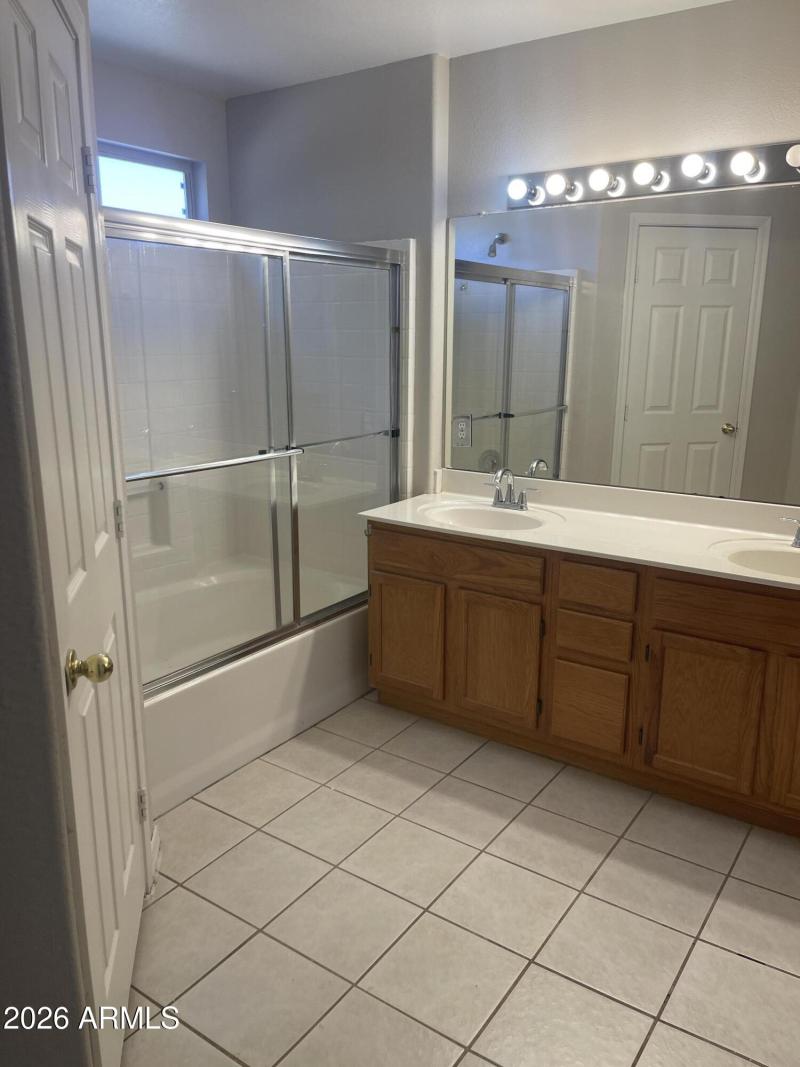 20260309_185912116_iOS