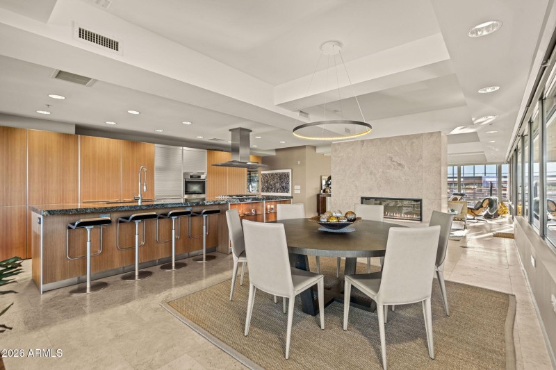 11-Kitchen Dining Area