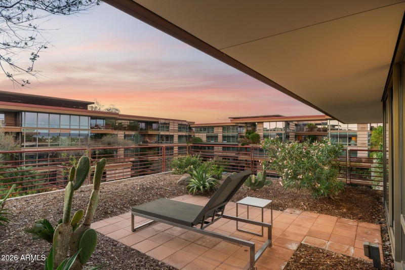 31-Outdoor Patio Area