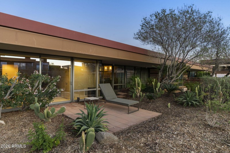 33-Outdoor Patio Area