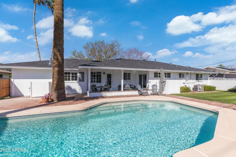 Resort Style Backyard