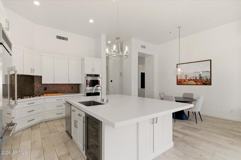 Kitchen and Casual Dining