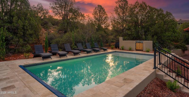 Heated Salt Water Pool!