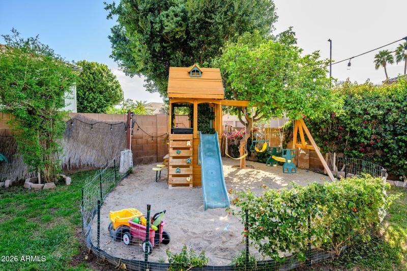 30-web-or-mls-Aspen-36