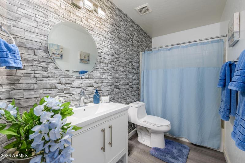 3-web-or-mls-Aspen-11