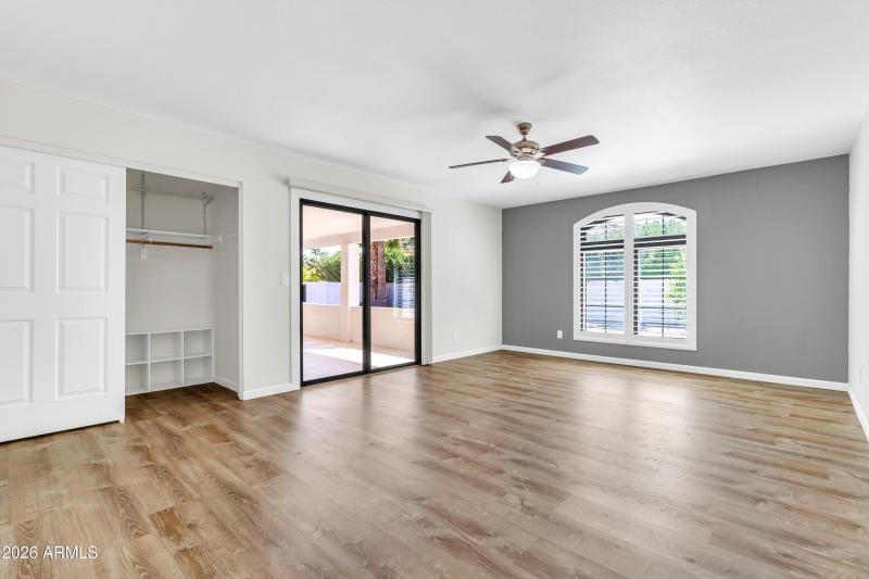 10831 E Sunnydale Dr-23