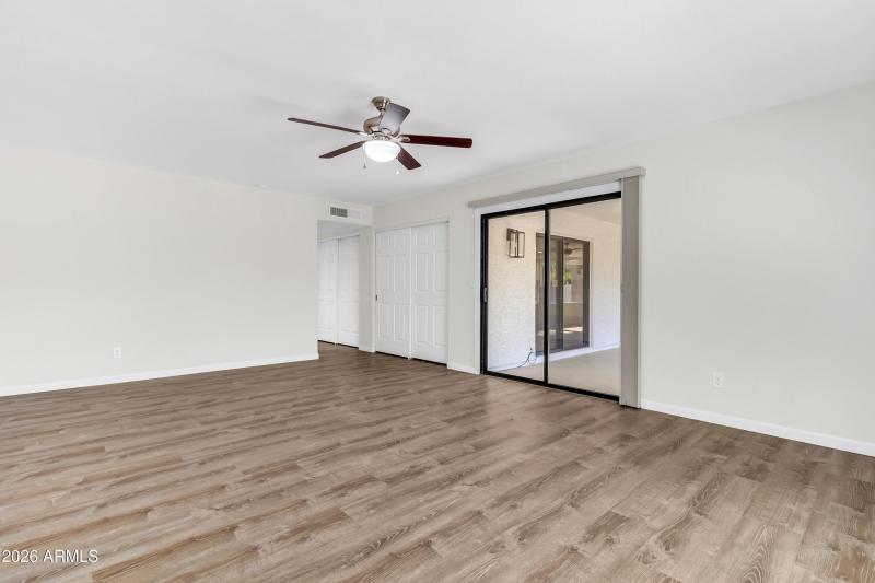 10831 E Sunnydale Dr-22