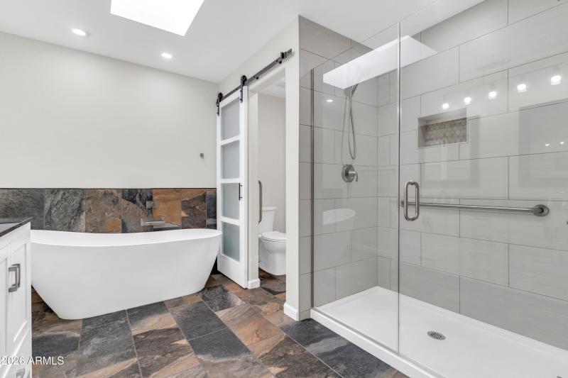 10831 E Sunnydale Dr-29